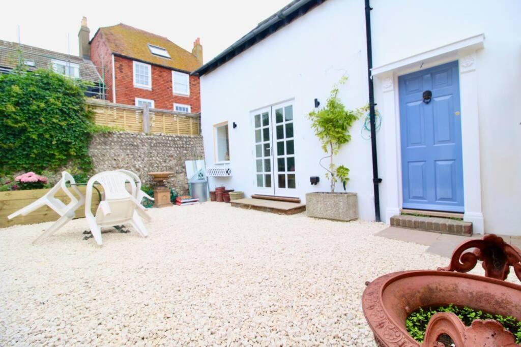 Betern Place By Air Premier Villa Seaford Exterior photo